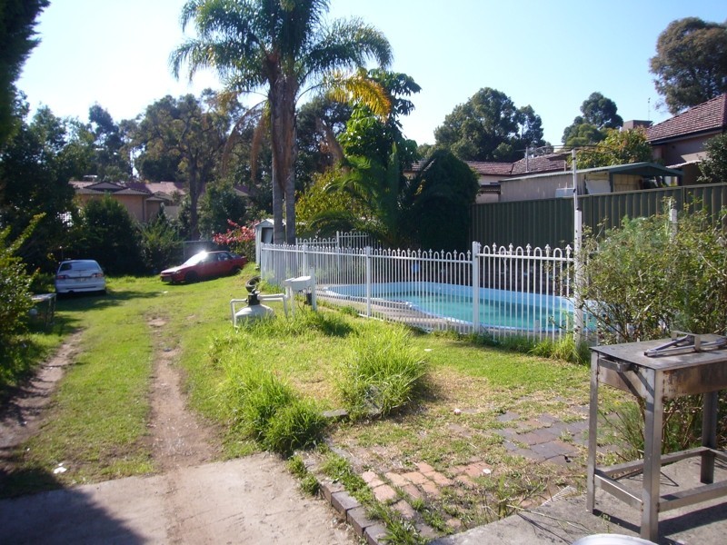 42 Martin Street, Roselands NSW 2196