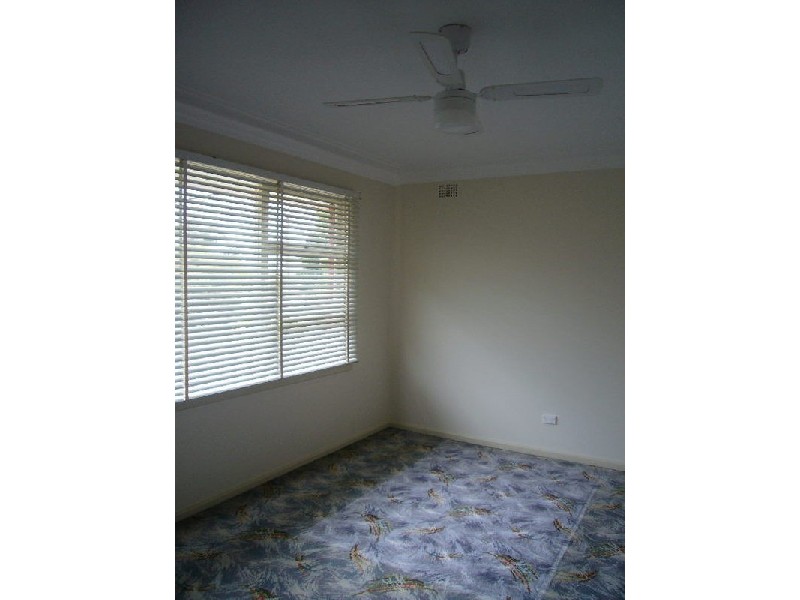 10 Enid Avenue, Roselands NSW 2196