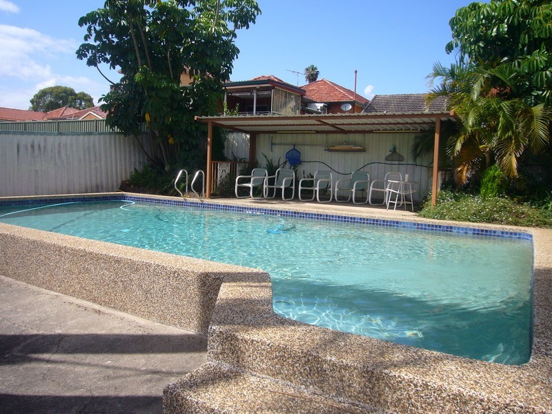 4 Coolabah Street, Beverly Hills NSW 2209