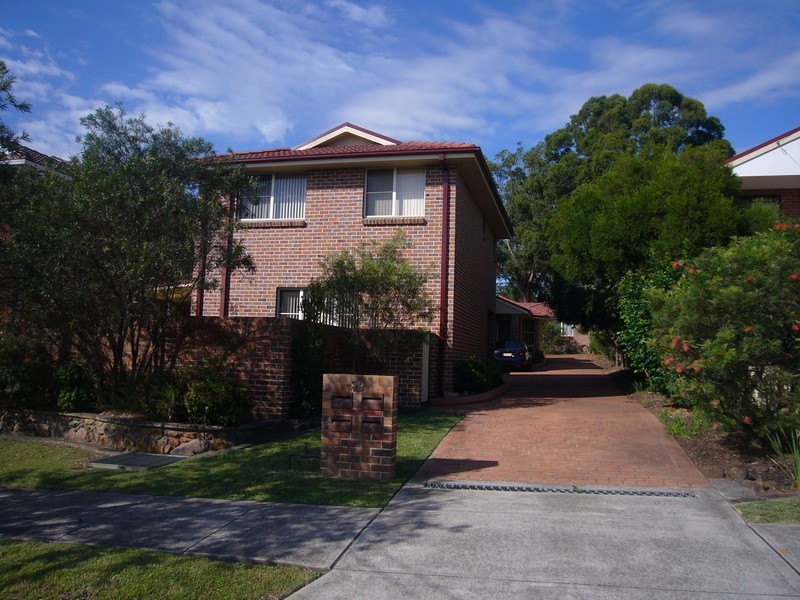 2/39 Clancy Street, Padstow Heights NSW 2211