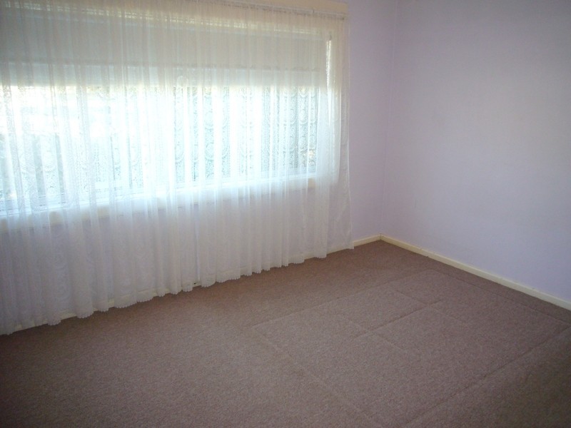 1 Earls Avenue, Riverwood NSW 2210