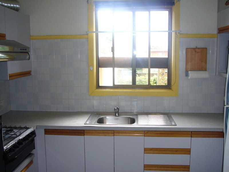 8 Thomson Avenue, Beverly Hills NSW 2209