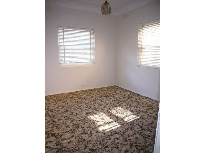 22 Cahill Street, Beverly Hills NSW 2209