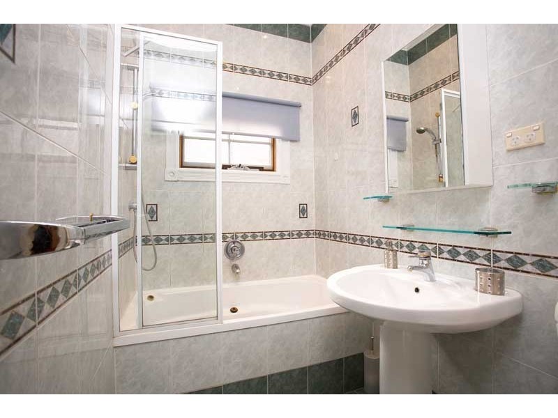 3 Ludgate Street, Roselands NSW 2196