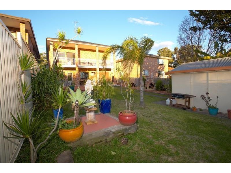 5 Welfare Avenue, Narwee NSW 2209