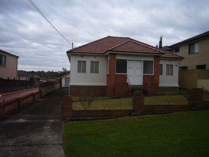 65 Melvin Street, Beverly Hills NSW 2209