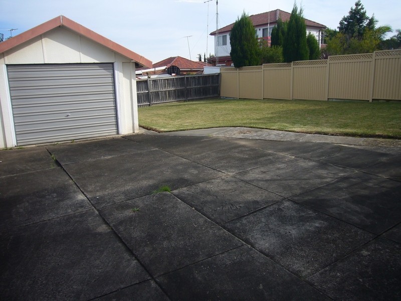 65 Melvin Street, Beverly Hills NSW 2209