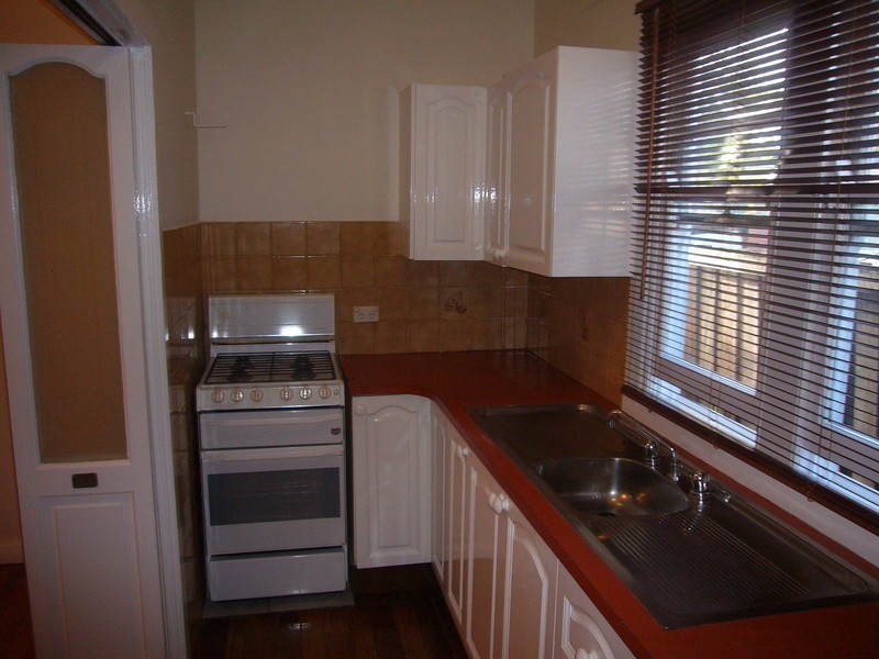 32 Rogers Street, Roselands NSW 2196