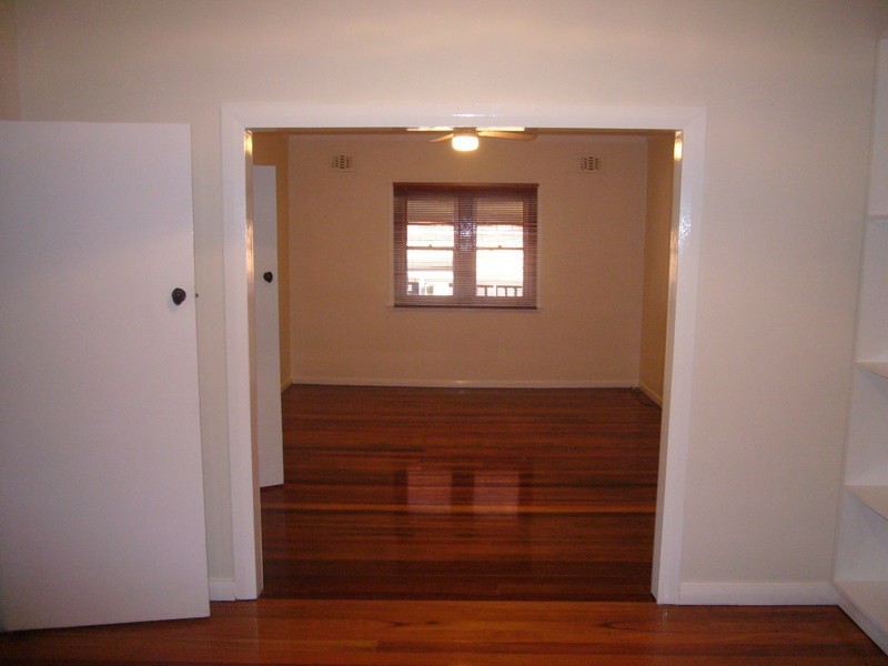 32 Rogers Street, Roselands NSW 2196