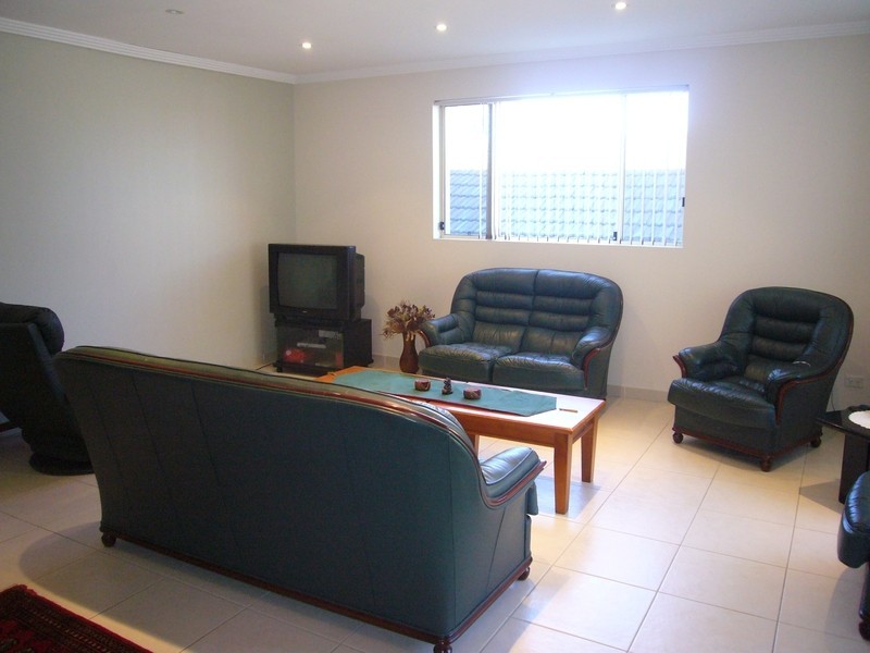 23 Glamis Street, Kingsgrove NSW 2208