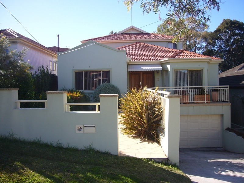 23 Glamis Street, Kingsgrove NSW 2208