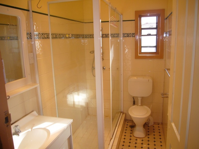 26a Penshurst Road, Roselands NSW 2196