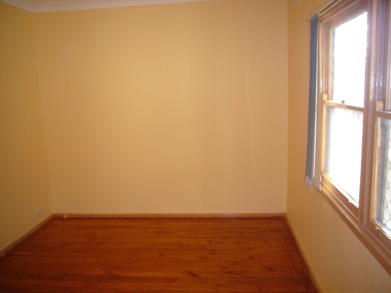 26a Penshurst Road, Roselands NSW 2196