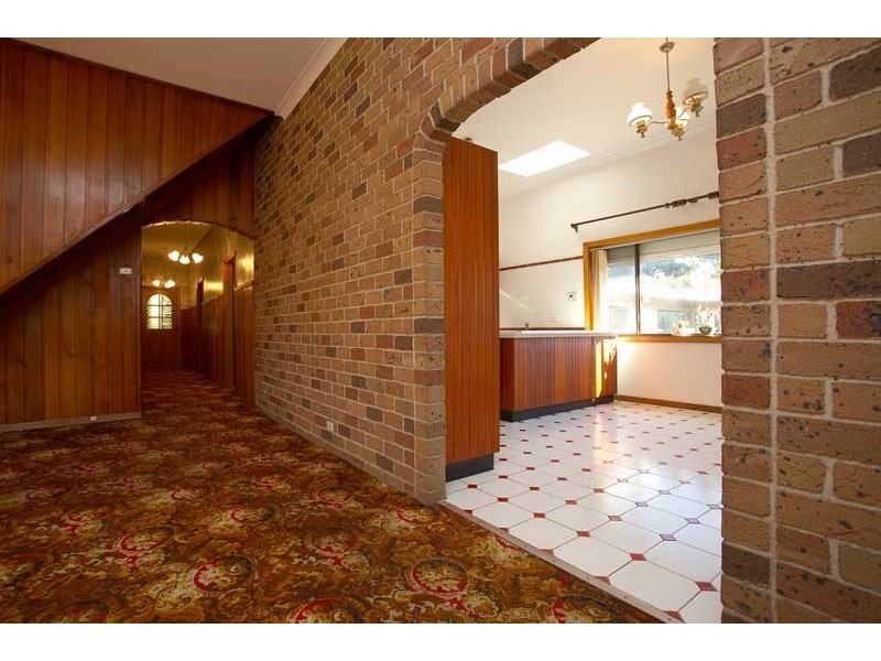 79 Canarys Road, Roselands NSW 2196