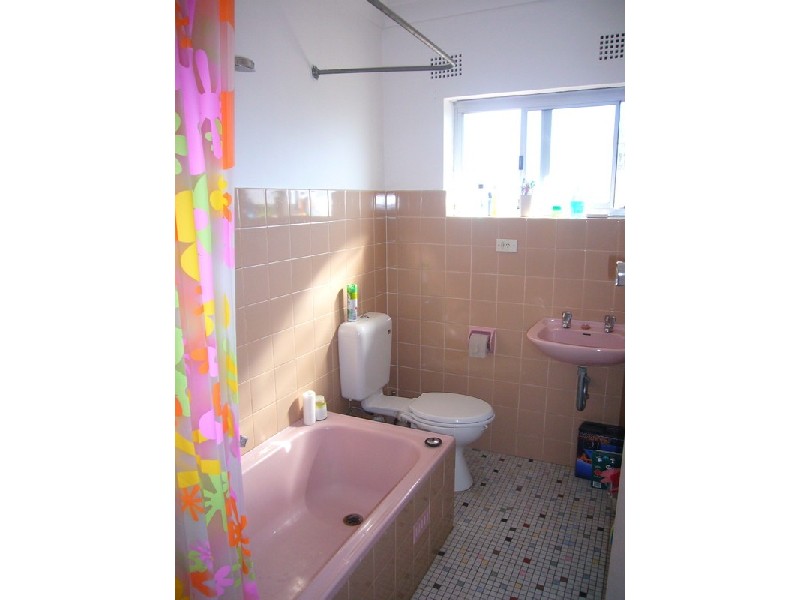 5/6 Ridgewell Street, Roselands NSW 2196