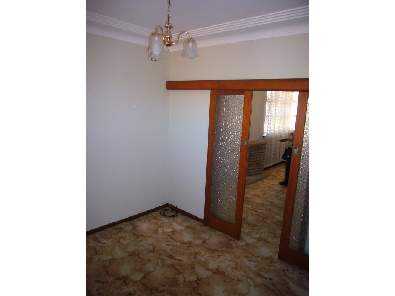 17 Frederick Avenue, Beverly Hills NSW 2209