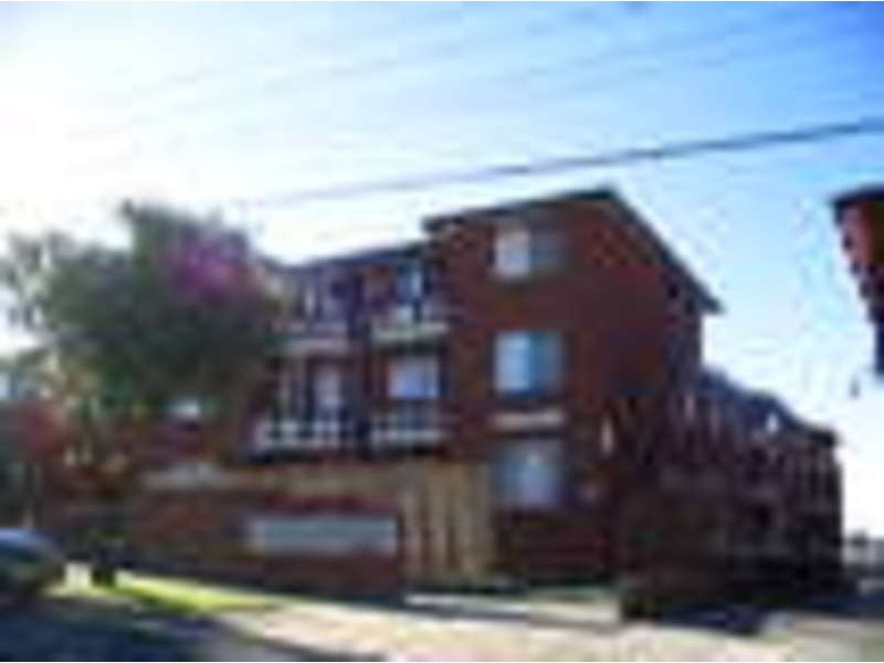 2/7 Phillip Street, Roselands NSW 2196