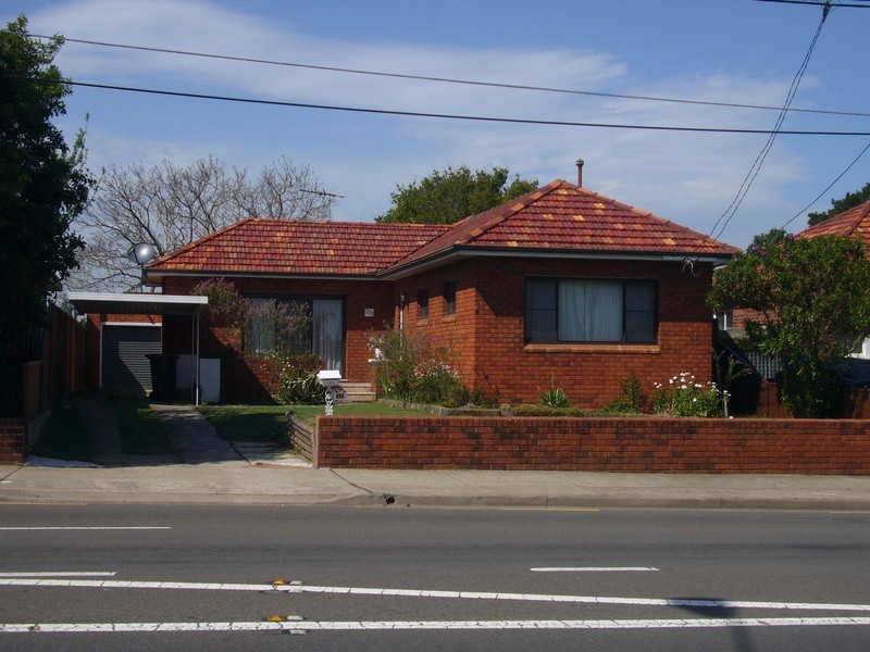 233 Stoney Creek Road, Kingsgrove NSW 2208