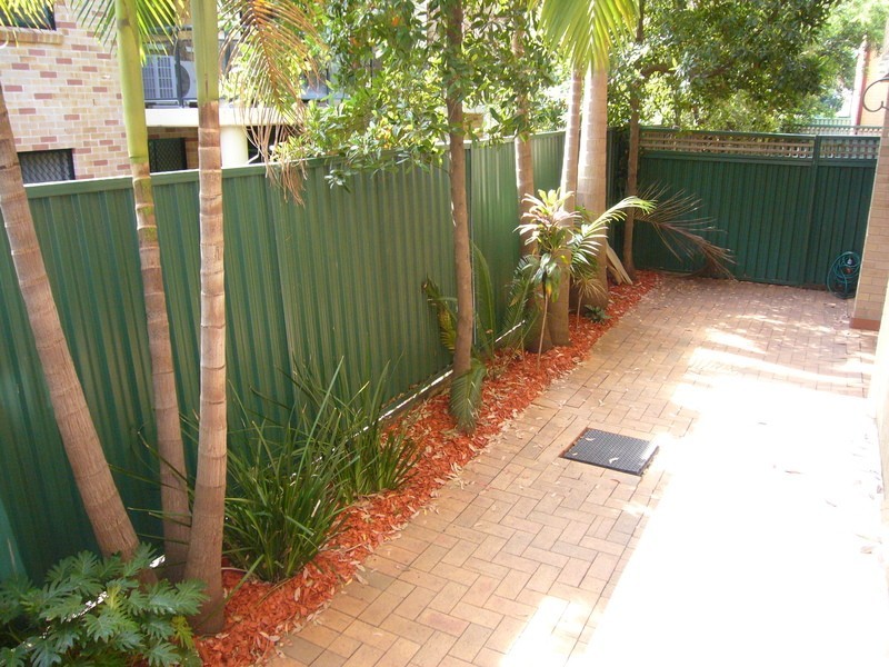 1/28-30 Cairns Street, Riverwood NSW 2210