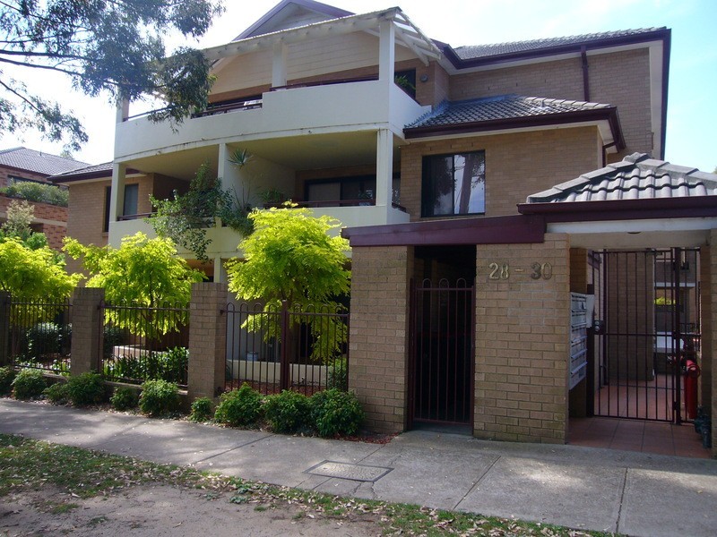 1/28-30 Cairns Street, Riverwood NSW 2210
