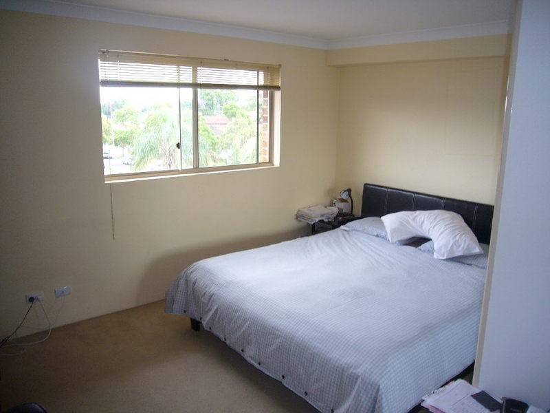 11/1-3 Morotai Avenue, Riverwood NSW 2210