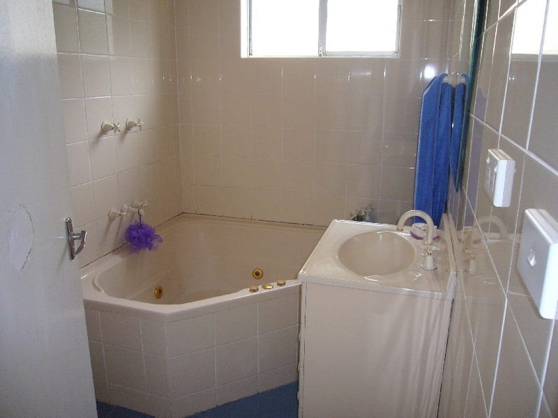 1/70 Chapel Street, Belmore NSW 2192