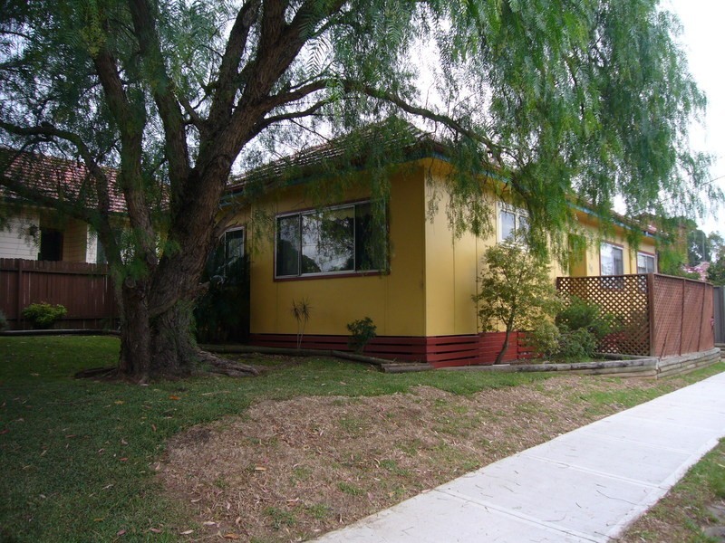 110 Baumans Road, Peakhurst NSW 2210