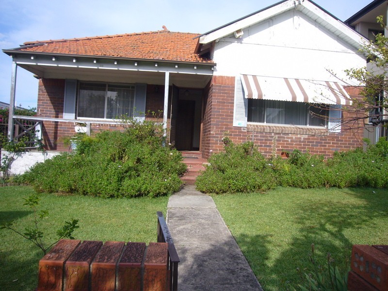 40 McCallum Street, Roselands NSW 2196