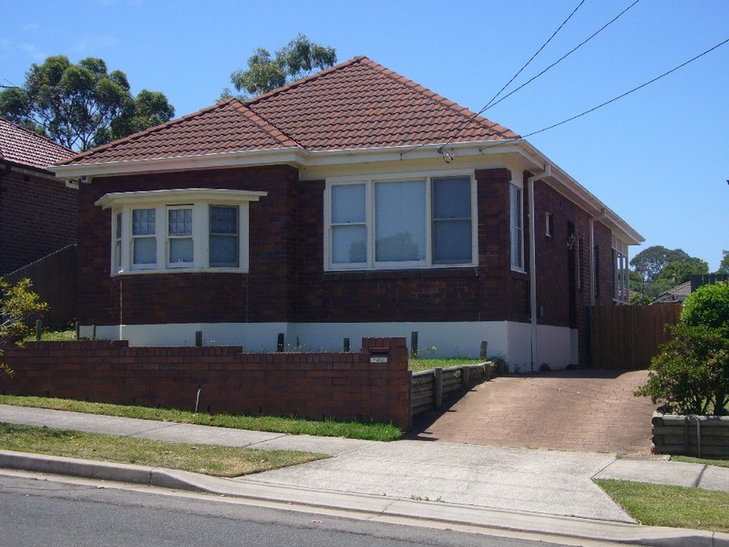 5 Bristol Road, Hurstville NSW 2220