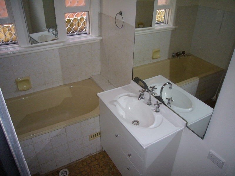 24 Ridgewell Street, Roselands NSW 2196