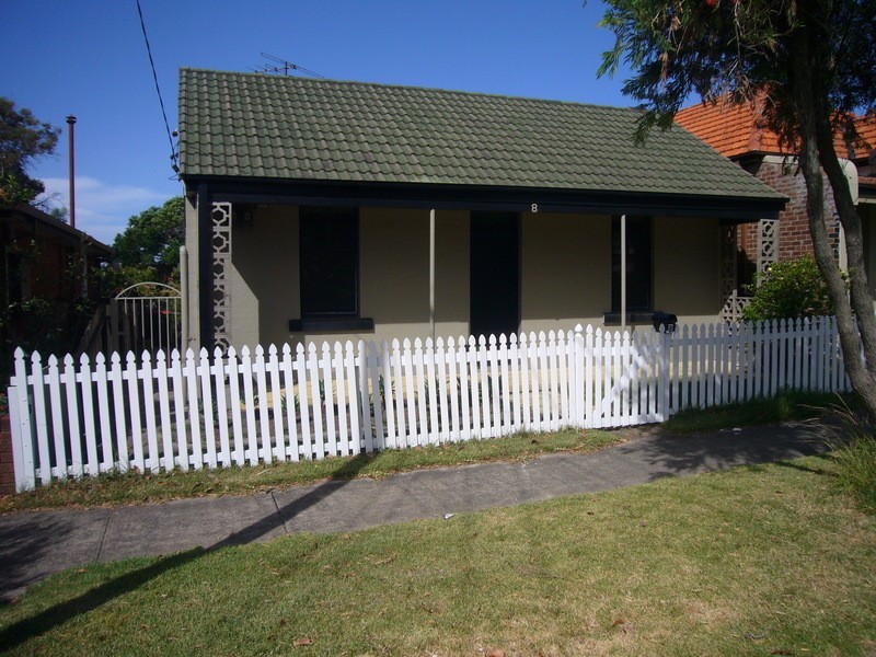 8 Princes Street, Bexley NSW 2207