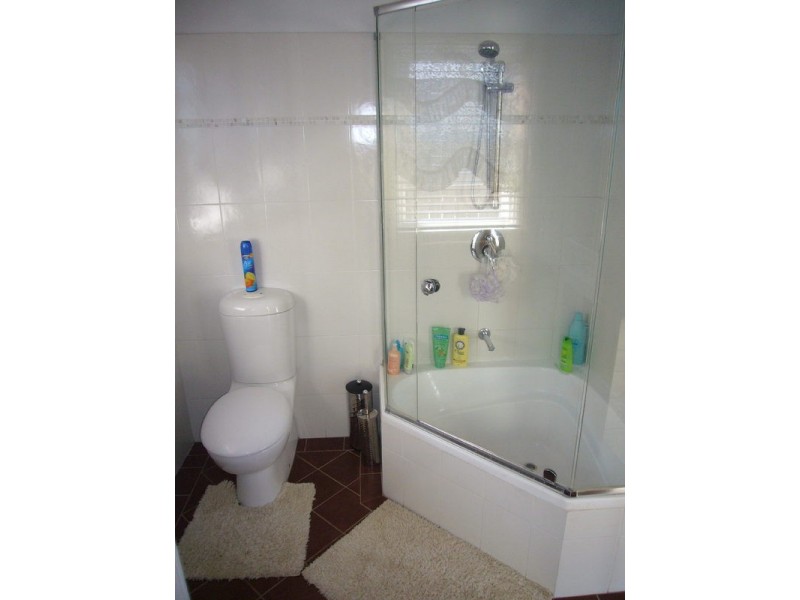 1 Warne Crescent, Beverly Hills NSW 2209