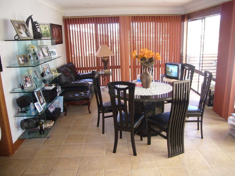 1 Warne Crescent, Beverly Hills NSW 2209