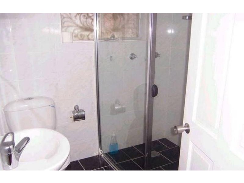 1/12 Nicoll Street, Roselands NSW 2196