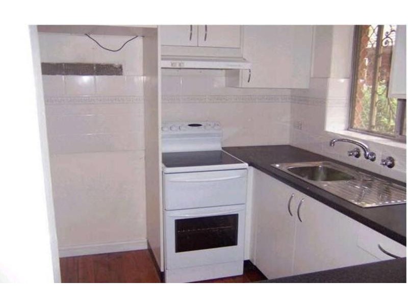 1/12 Nicoll Street, Roselands NSW 2196