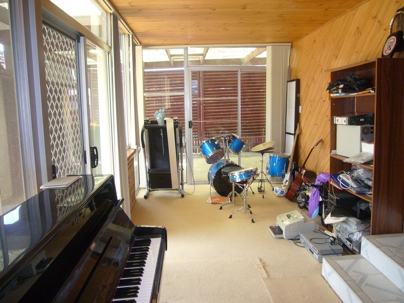 27 Cahill Street, Beverly Hills NSW 2209