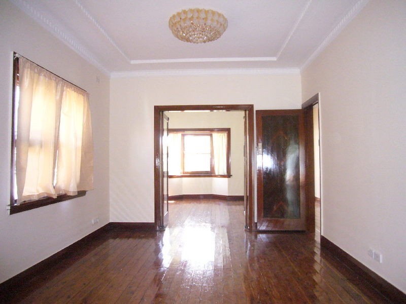 15 Norfolk Avenue, Beverly Hills NSW 2209