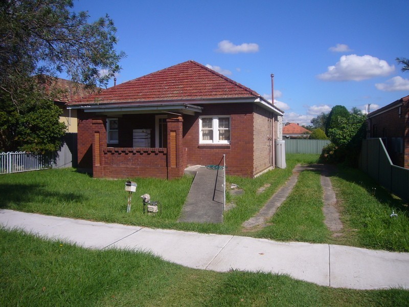 23 Cahill Street, Beverly Hills NSW 2209