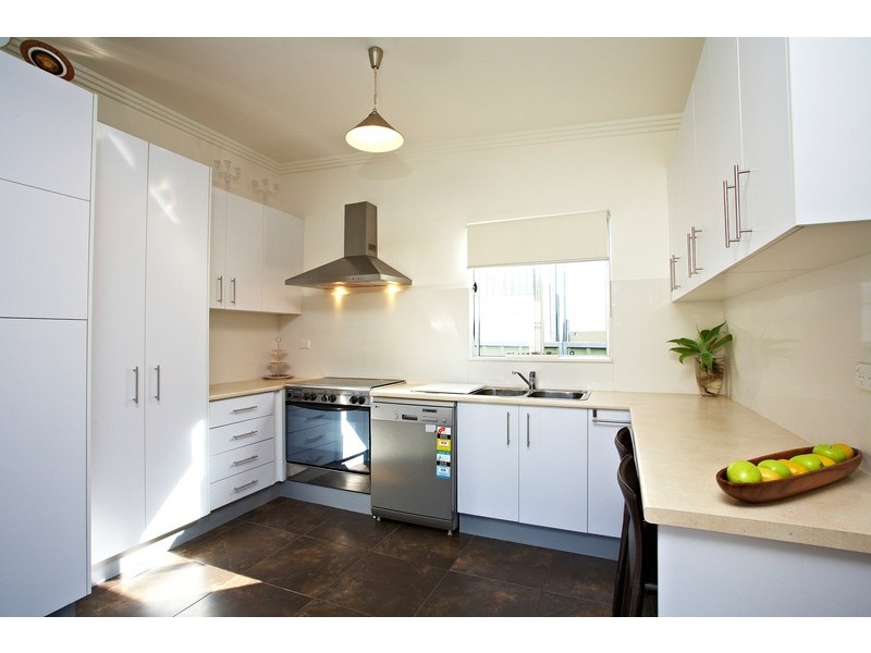 18 Ludgate Street, Roselands NSW 2196