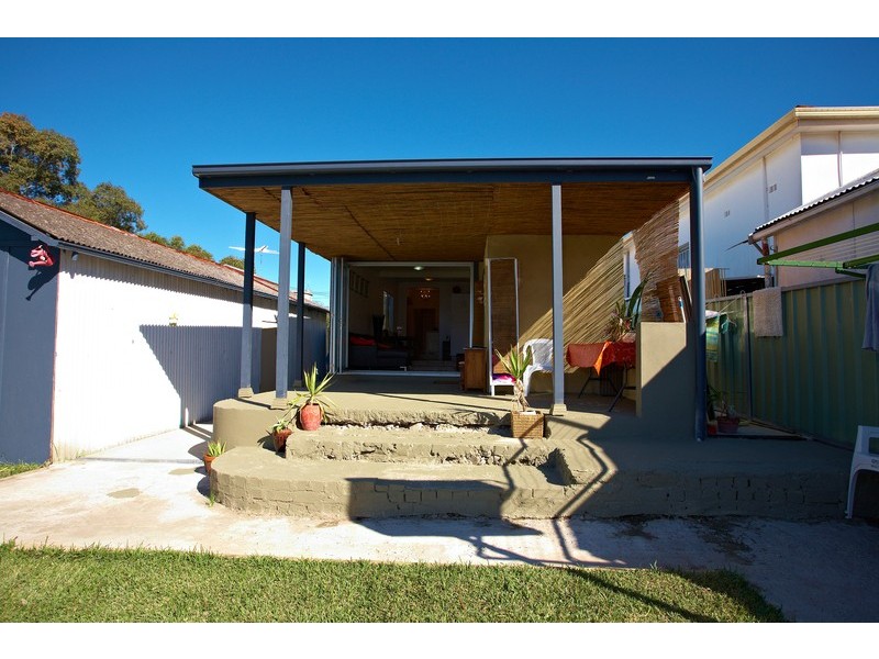 18 Ludgate Street, Roselands NSW 2196