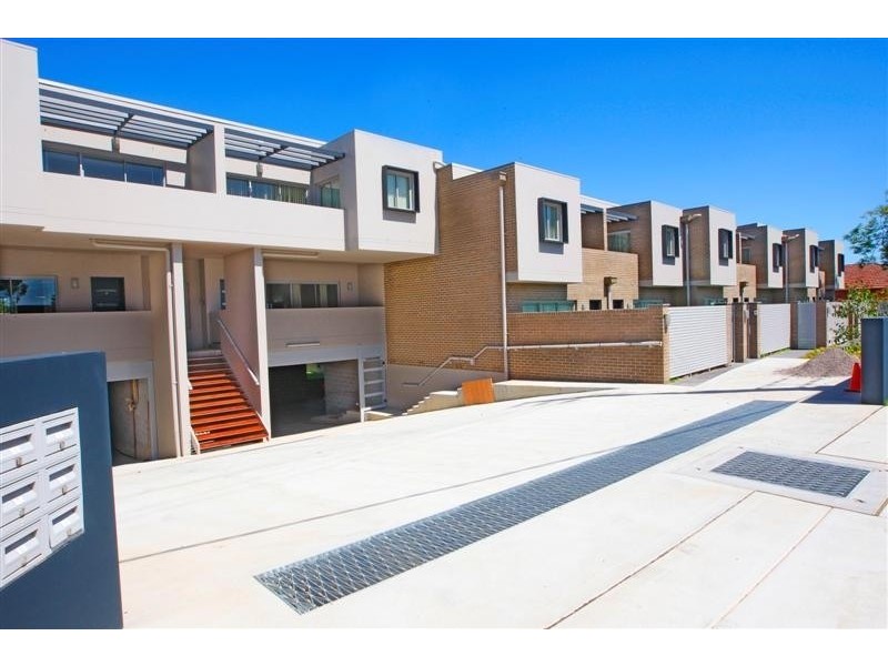 621-629 Forest Road, Peakhurst NSW 2210