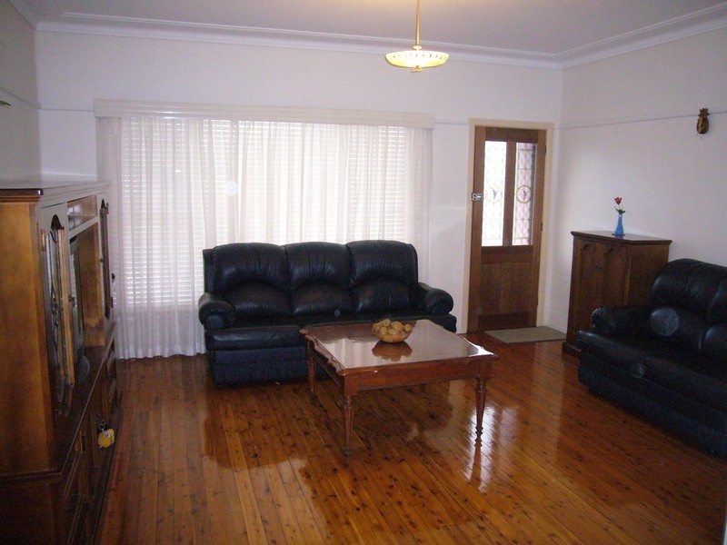 24 Bell Street, Beverly Hills NSW 2209