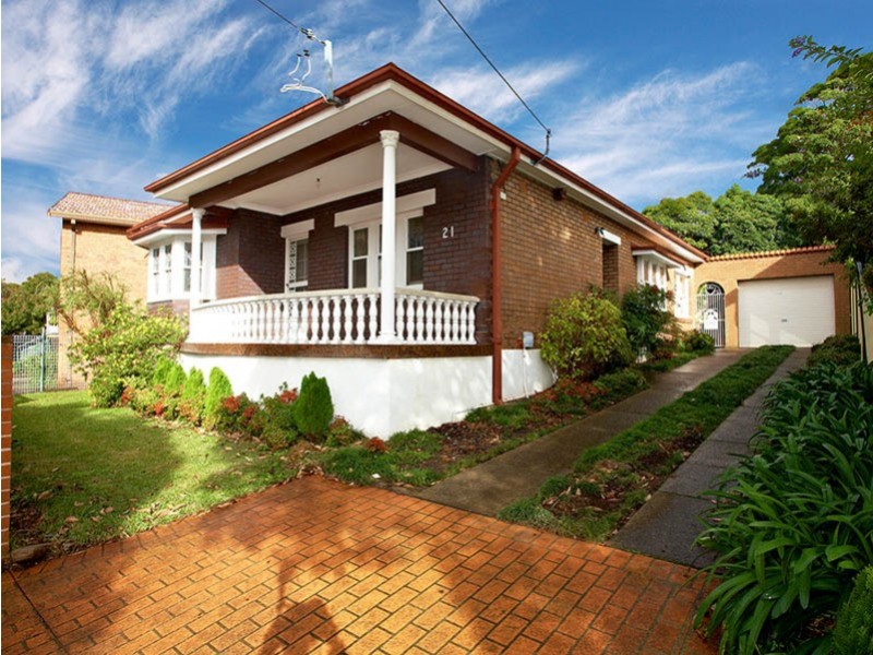 21 Edmund Street, Beverly Hills NSW 2209