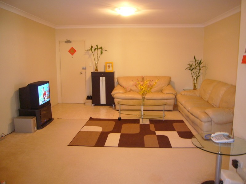 2/40-46 Graham Road, Narwee NSW 2209