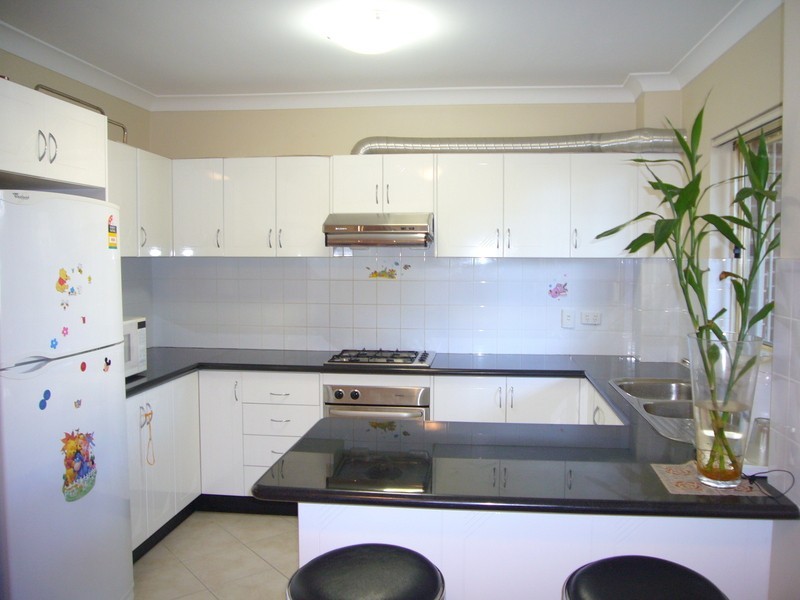 2/40-46 Graham Road, Narwee NSW 2209