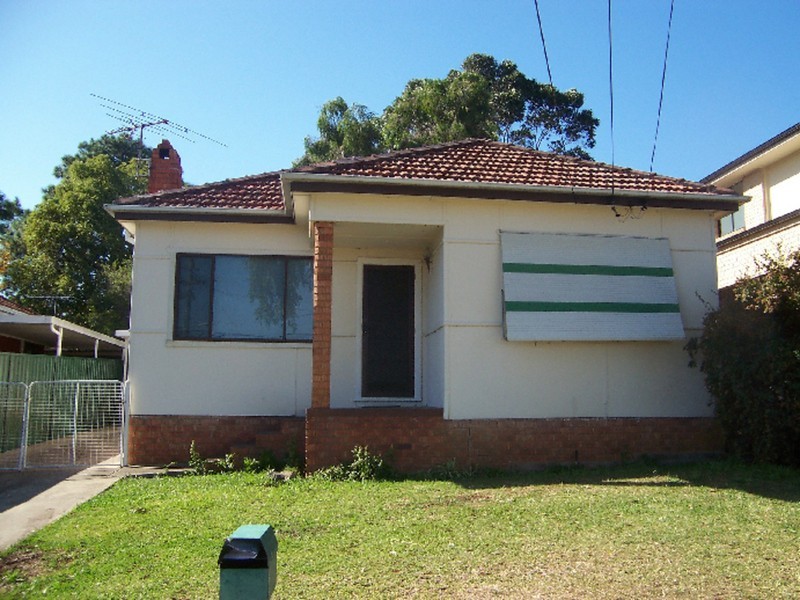 125 Karne Street, Roselands NSW 2196