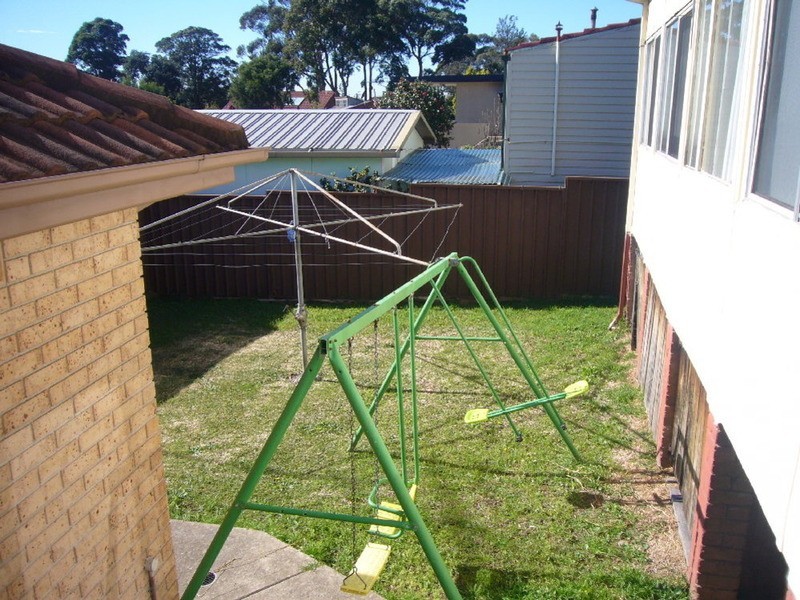 17 Penshurst Road, Roselands NSW 2196