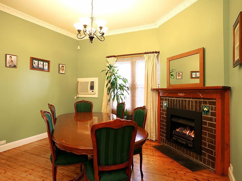 12 Stoddart Street, Roselands NSW 2196