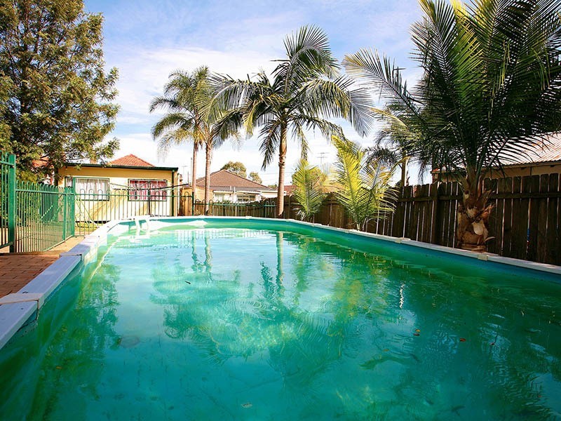 12 Stoddart Street, Roselands NSW 2196