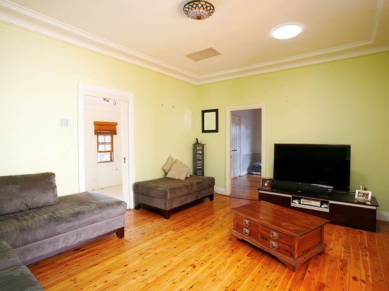 4 Braesmere Road, Panania NSW 2213